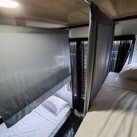 Blackout Hostel La Fortuna 외부 사진